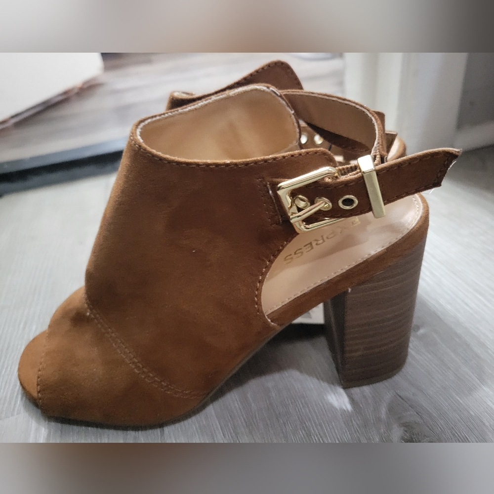 New With Tags Express suede open toe 3 1/2" heels